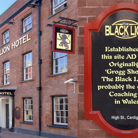 The Black Lion Hotel 卡迪根 外观 照片